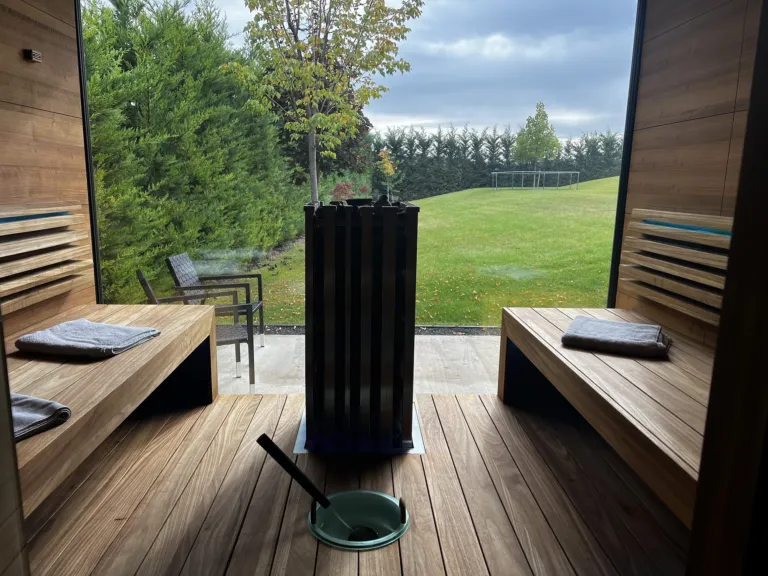 Az Aura Terra Premium Extra szauna belső tere