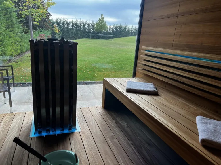 Aura Terra Premium Extra kültéri szauna részlete